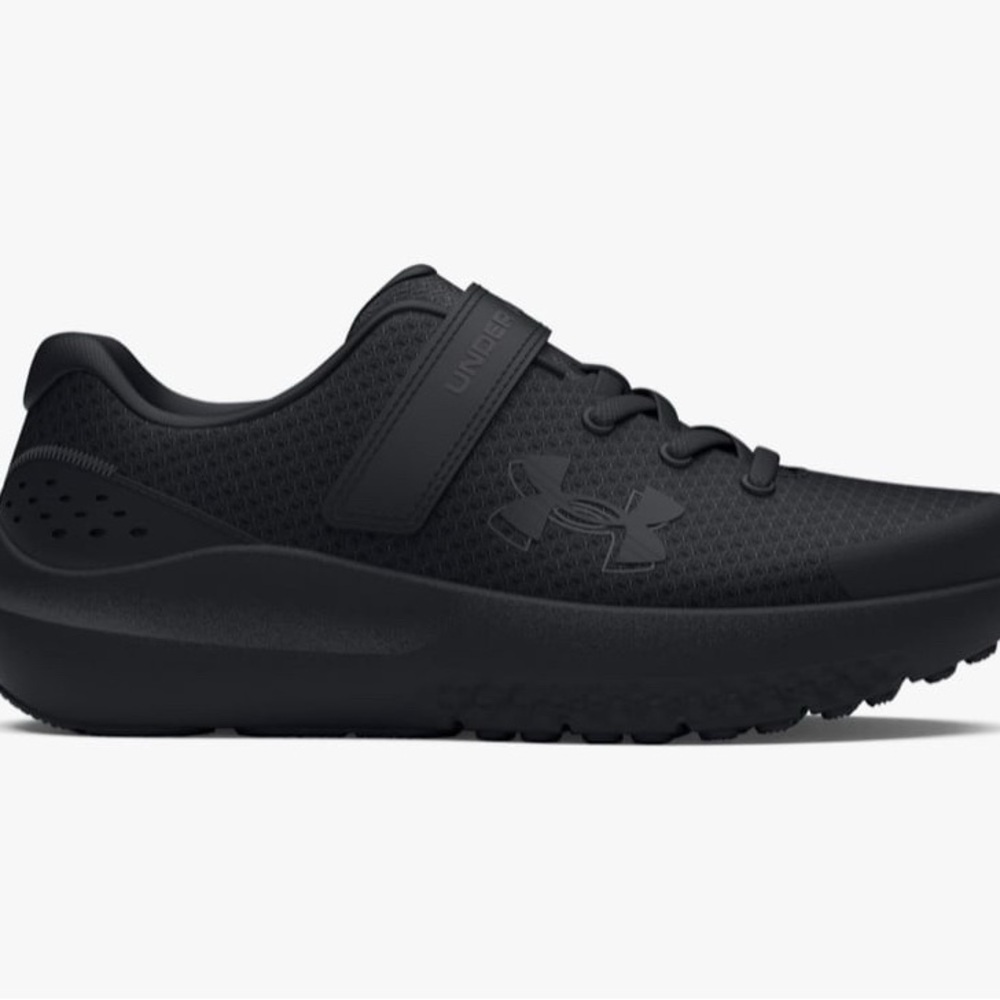 Brand new all black Under Armour sneakers size 1.5 youth kids size 1.5